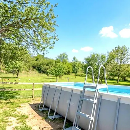 Havre De Paix A La Campagne Сasa de vacaciones Cazalrenoux